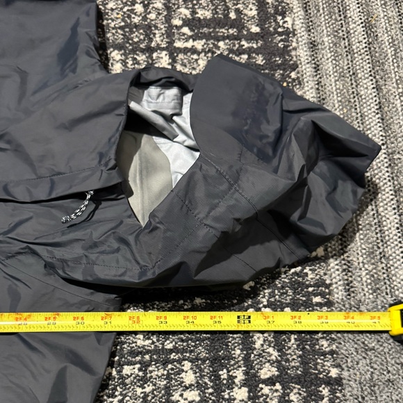 Men's Patagonia 3L Torrentshell Rain Jacket XL - Picture 7 of 8